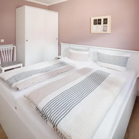 Goode Wind Apartment *